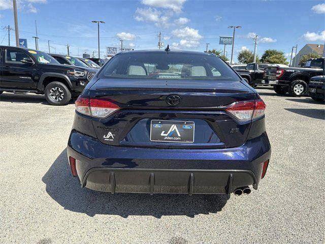 Used 2024 Toyota Corolla SE image 12