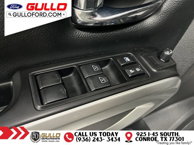 Used 2018 Nissan Titan PRO-4X w/ Pro-4x Convenience Package AWD/4WD image 22