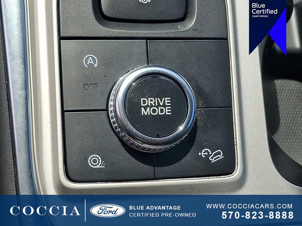 Certified 2023 Ford Explorer XLT w/ Equipment Group 202A AWD/4WD image 25