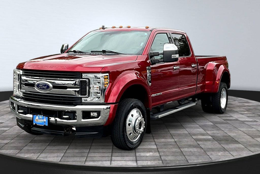 Certified 2019 Ford F450 XLT w/ XLT Premium Package AWD/4WD image 4