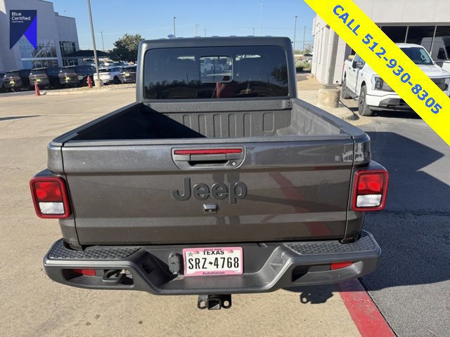 Used 2023 Jeep Gladiator Willys image 5