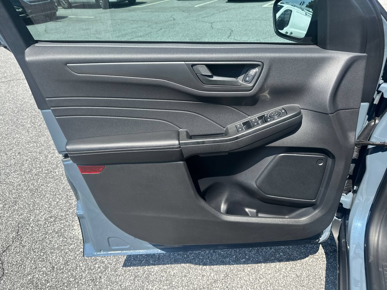 Certified 2025 Ford Escape Active FWD image 11