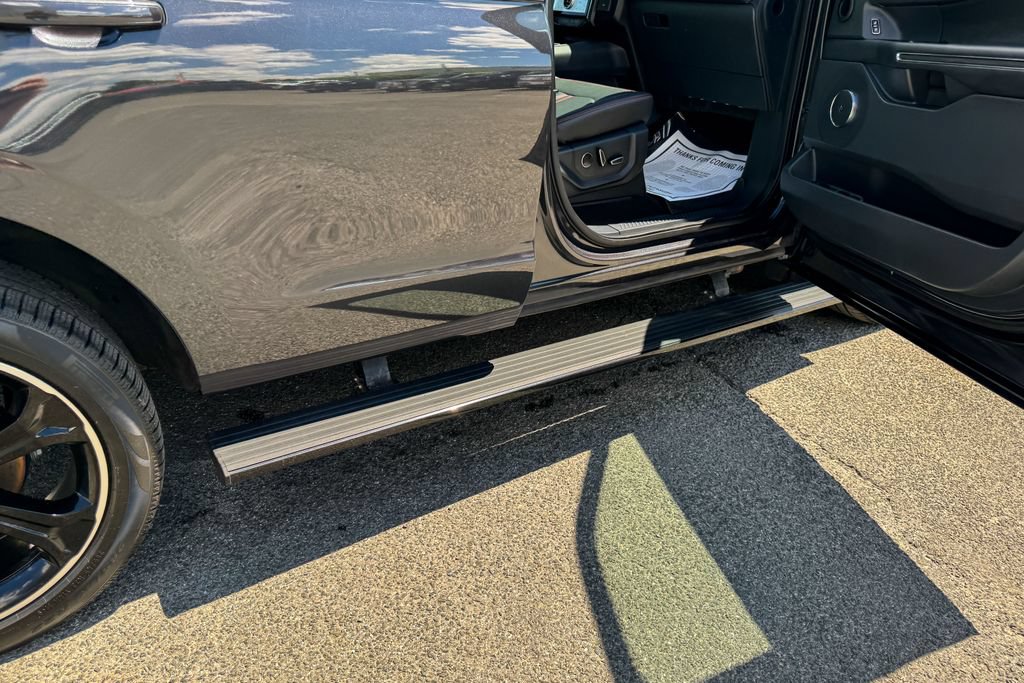 Certified 2023 Ford Expedition Limited AWD/4WD image 16