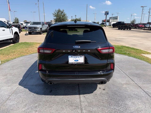 Certified 2024 Ford Escape ST-Line FWD image 6