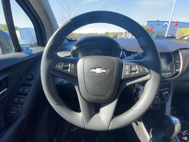Used 2017 Chevrolet Trax LT AWD/4WD image 30