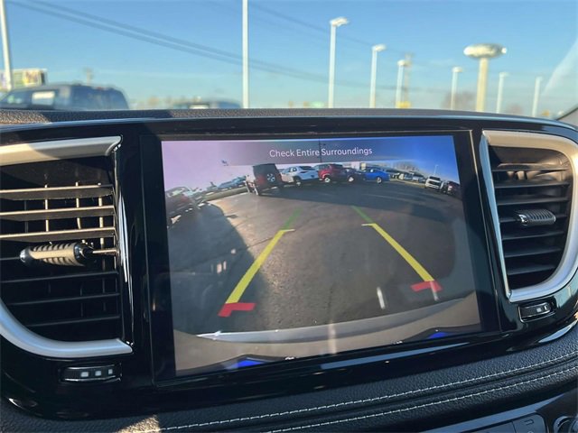 Used 2023 Chrysler Pacifica Touring-L image 20