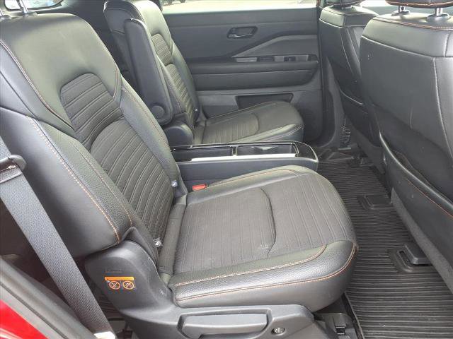 Used 2023 Nissan Pathfinder Rock Creek image 16