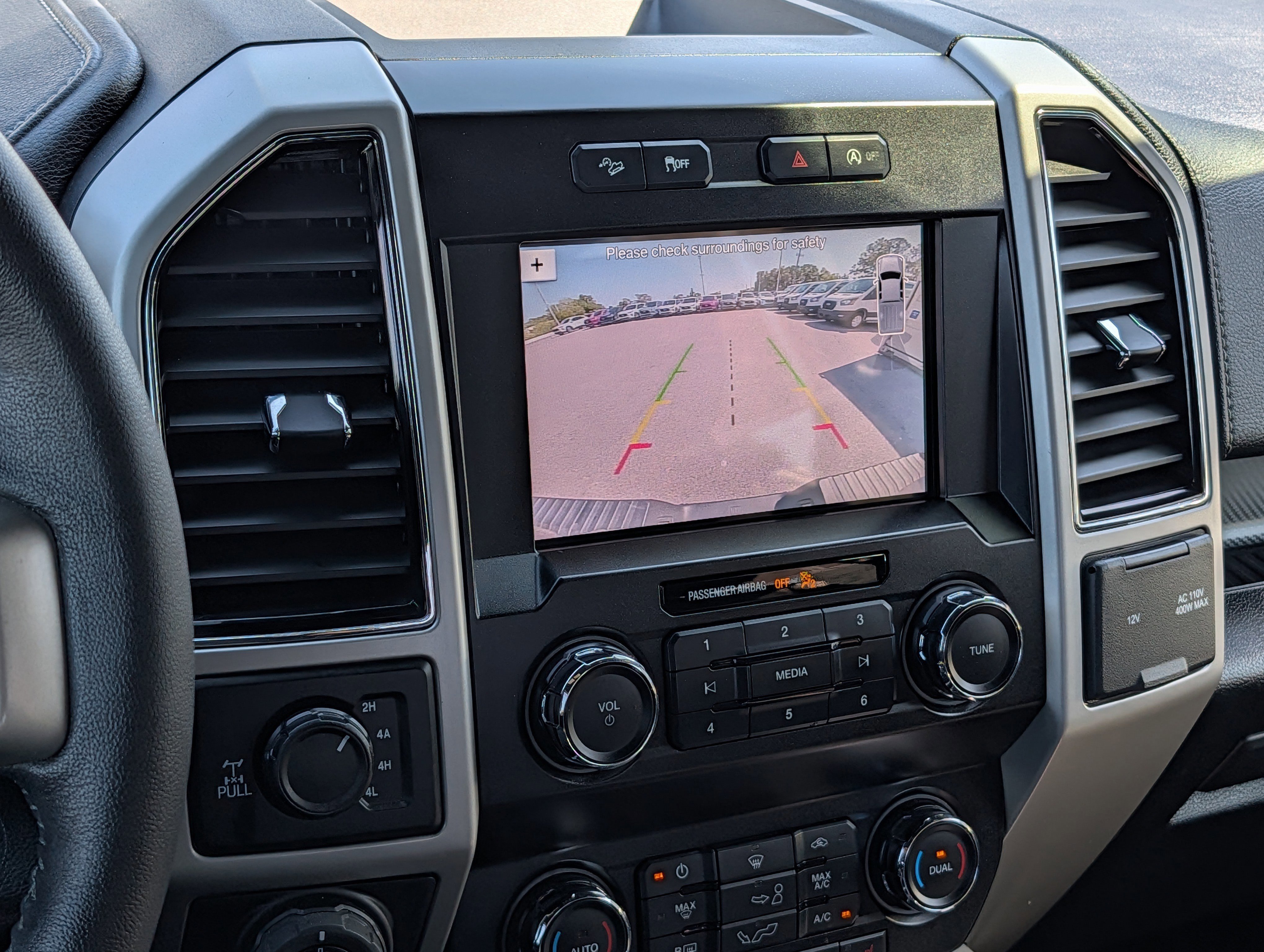 Certified 2019 Ford F150 Lariat image 29