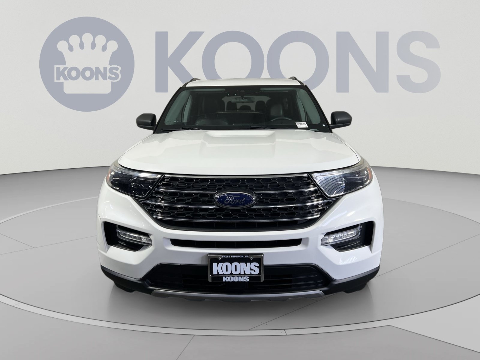 Certified 2022 Ford Explorer XLT w/ Equipment Group 202A AWD/4WD image 4