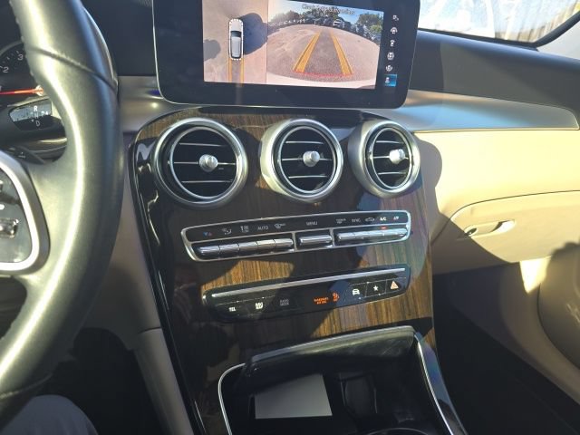 Used 2022 Mercedes-Benz GLC 300 image 20