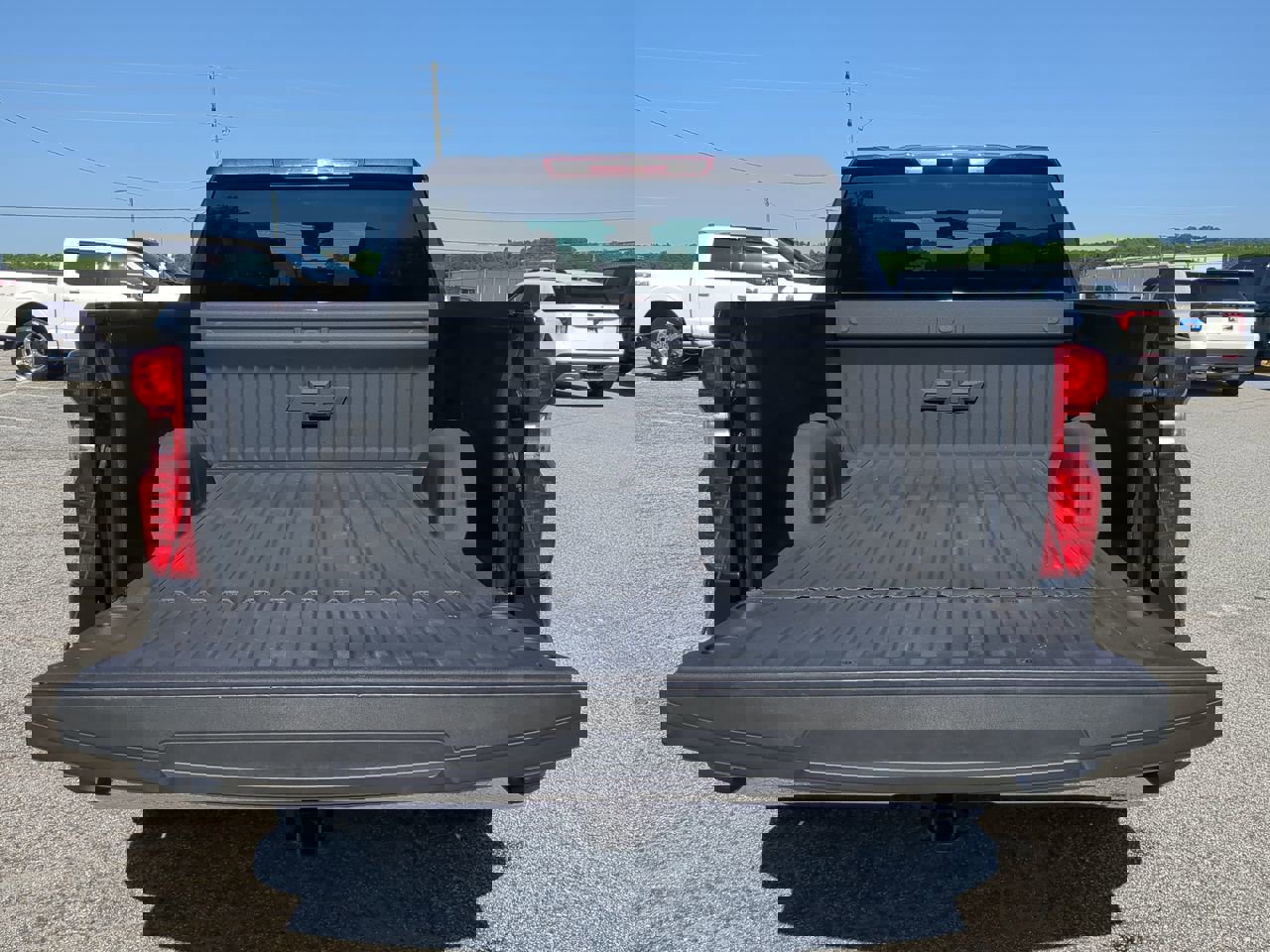 Used 2022 Chevrolet Silverado 1500 LT w/ Protection Package image 11