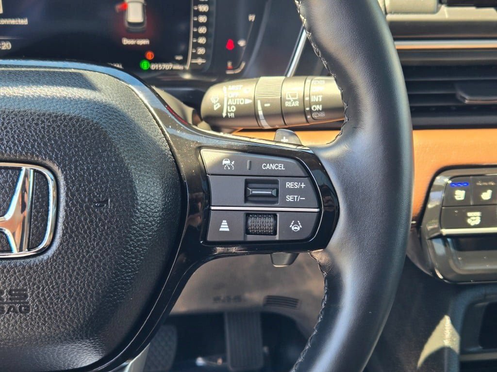 Used 2024 Honda Pilot Elite image 35