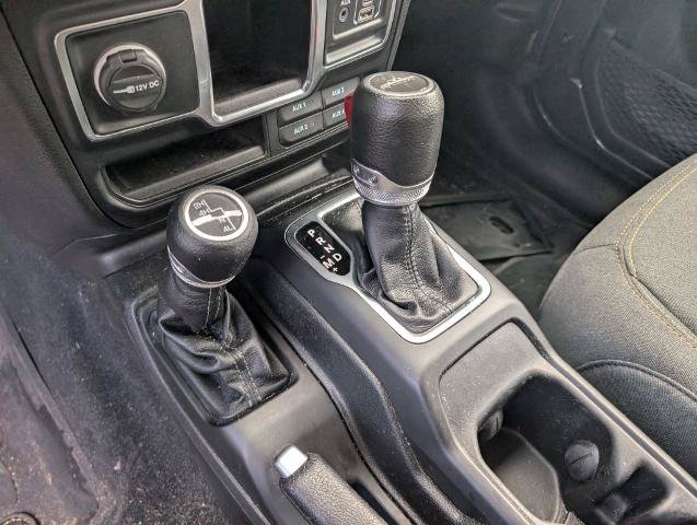 Used 2024 Jeep Gladiator Sport AWD/4WD image 17