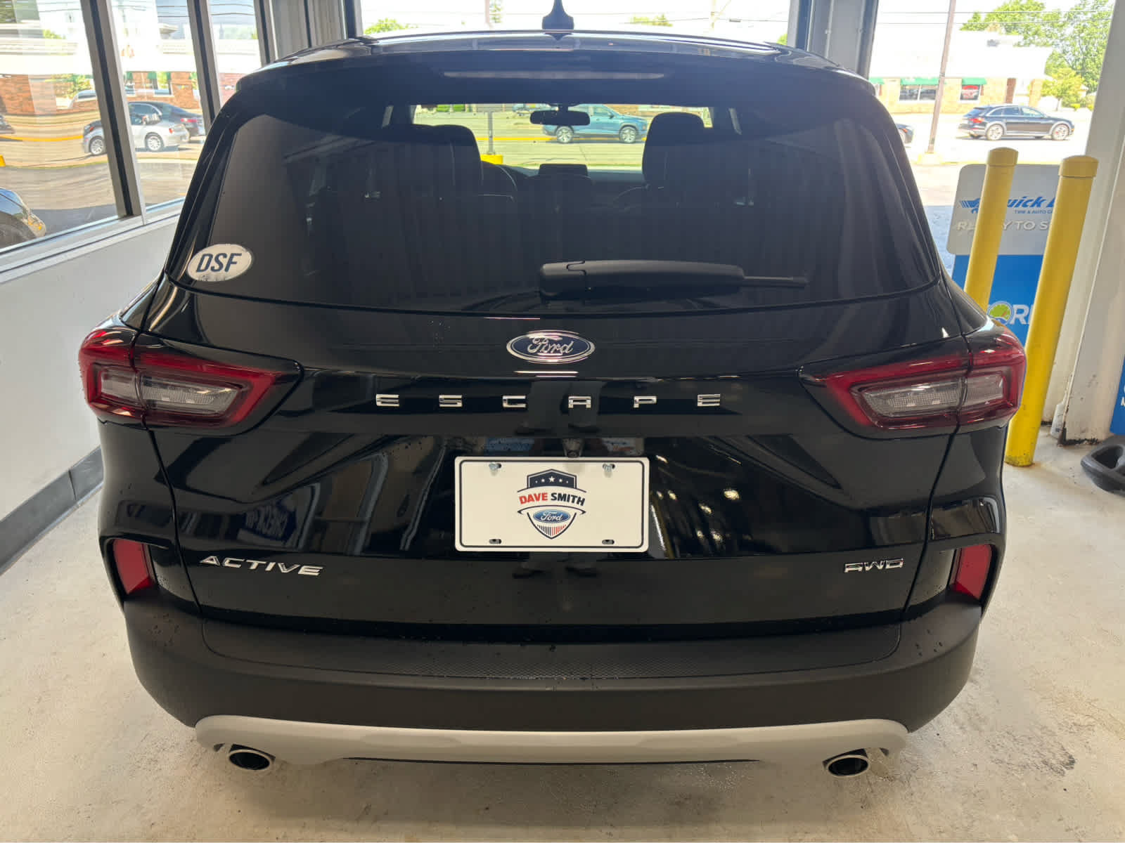 Certified 2024 Ford Escape Active AWD/4WD image 7