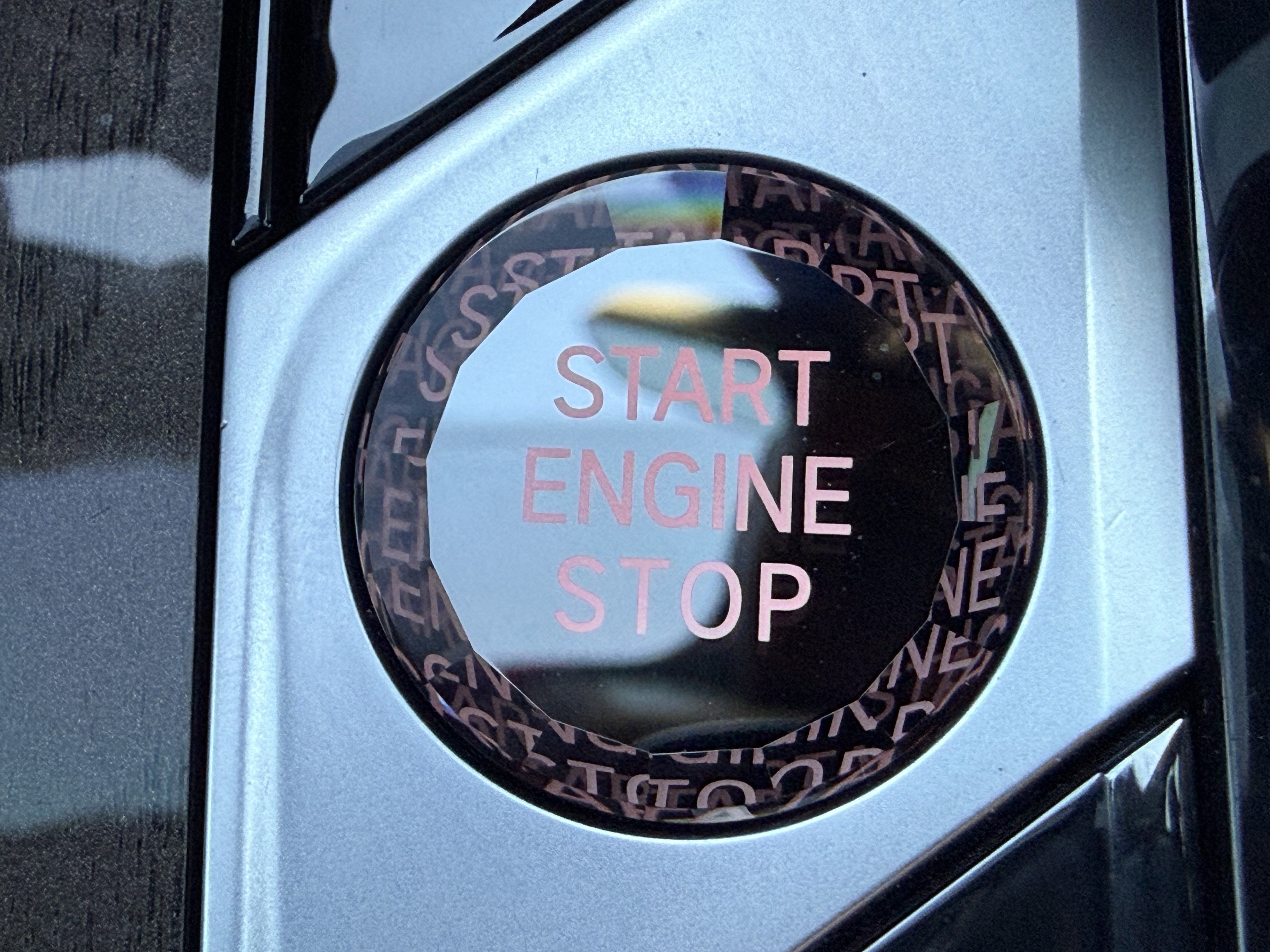 Used 2022 BMW X6 xDrive40i w/ M Sport Package image 34