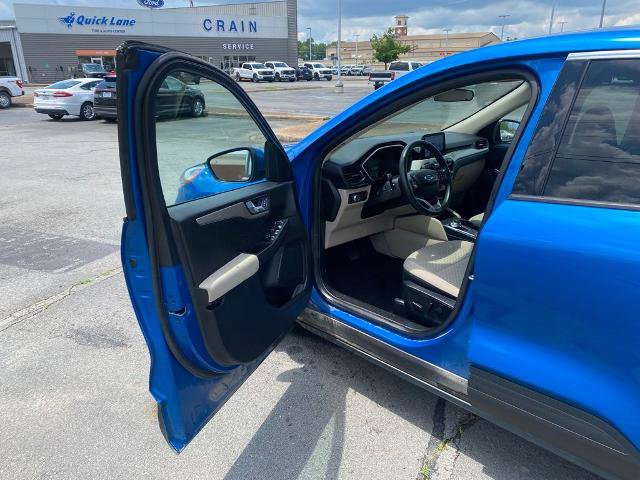 Certified 2020 Ford Escape SE FWD image 10
