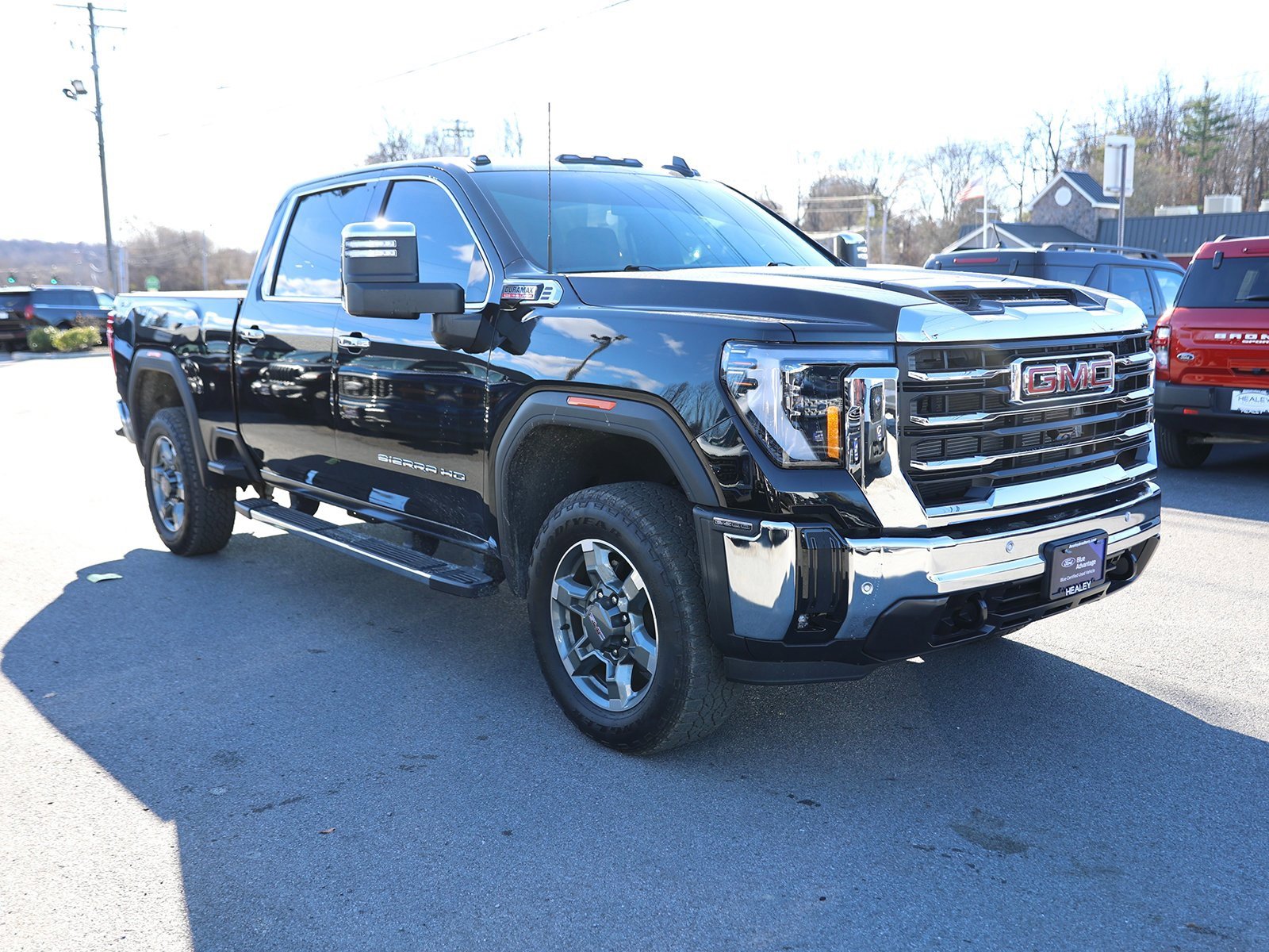 Used 2025 GMC Sierra 2500 SLT w/ SLT Premium Package image 1
