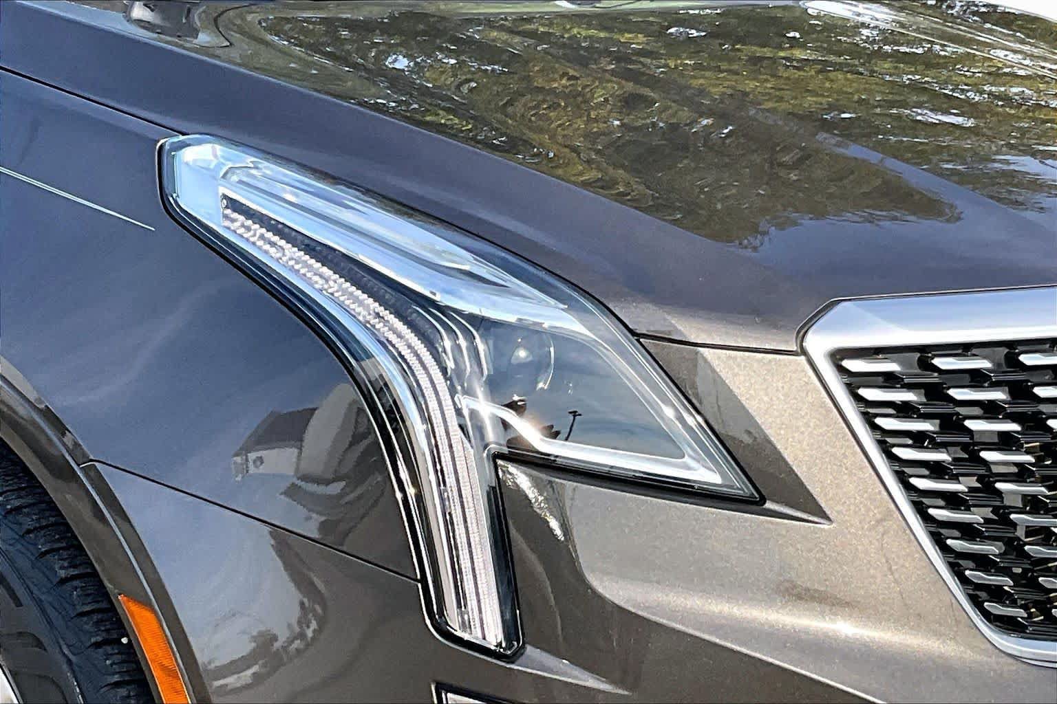 Used 2020 Cadillac XT5 Premium Luxury FWD image 25