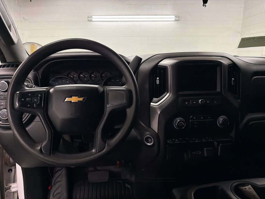 Used 2024 Chevrolet Silverado 1500 W/T w/ WT Safety Package AWD/4WD image 9