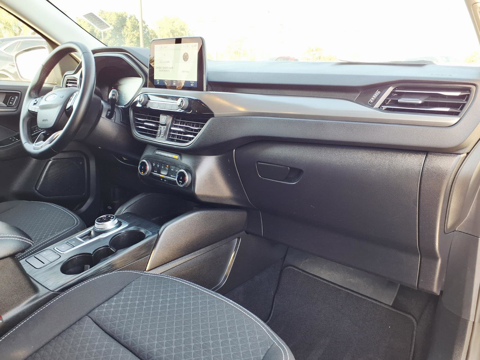 Certified 2024 Ford Escape Active image 10