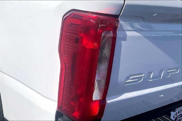 Certified 2026 Ford F350 XLT RWD image 26
