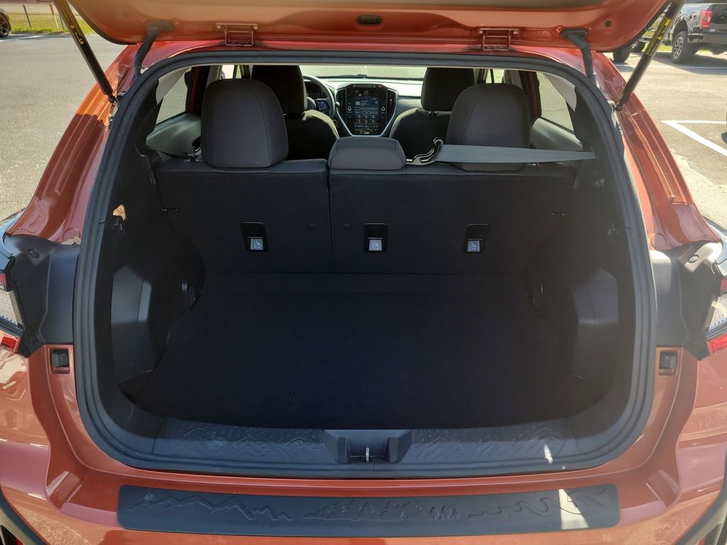 Used 2024 Subaru Crosstrek 2.0i Premium AWD/4WD image 8