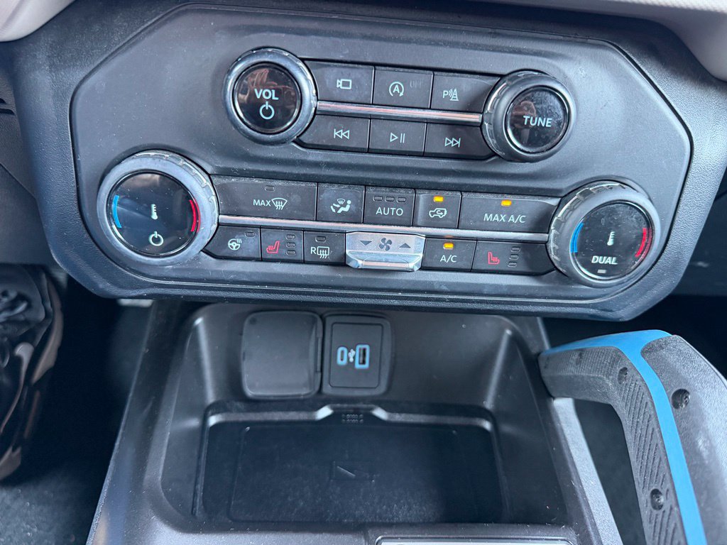 Certified 2022 Ford Bronco Wildtrak AWD/4WD image 27