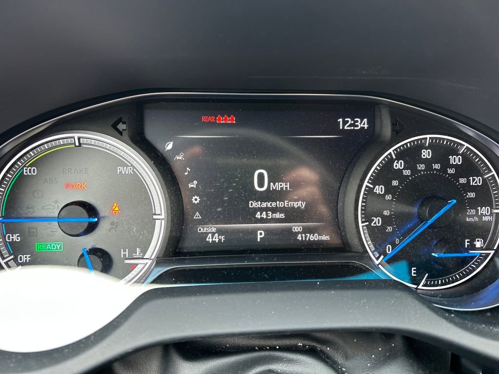 Used 2023 Toyota Venza XLE image 20