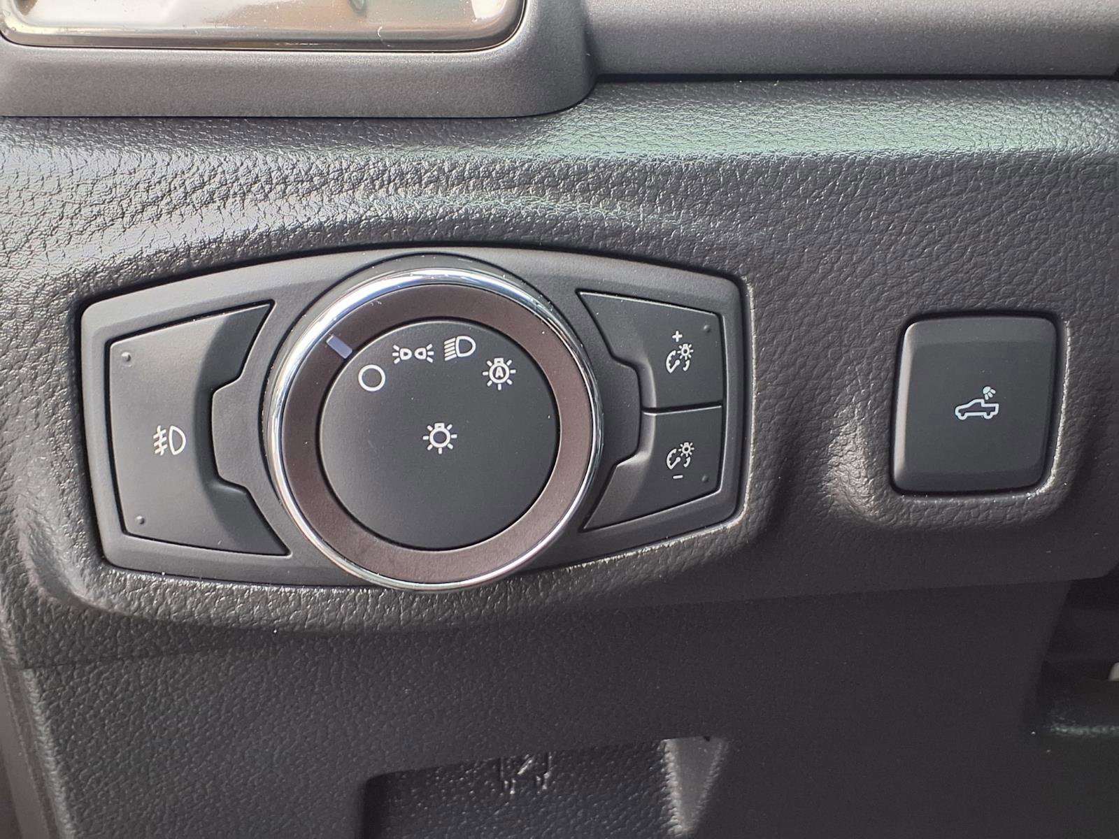 Certified 2019 Ford Ranger XLT w/ Equipment Group 302A Luxury image 20