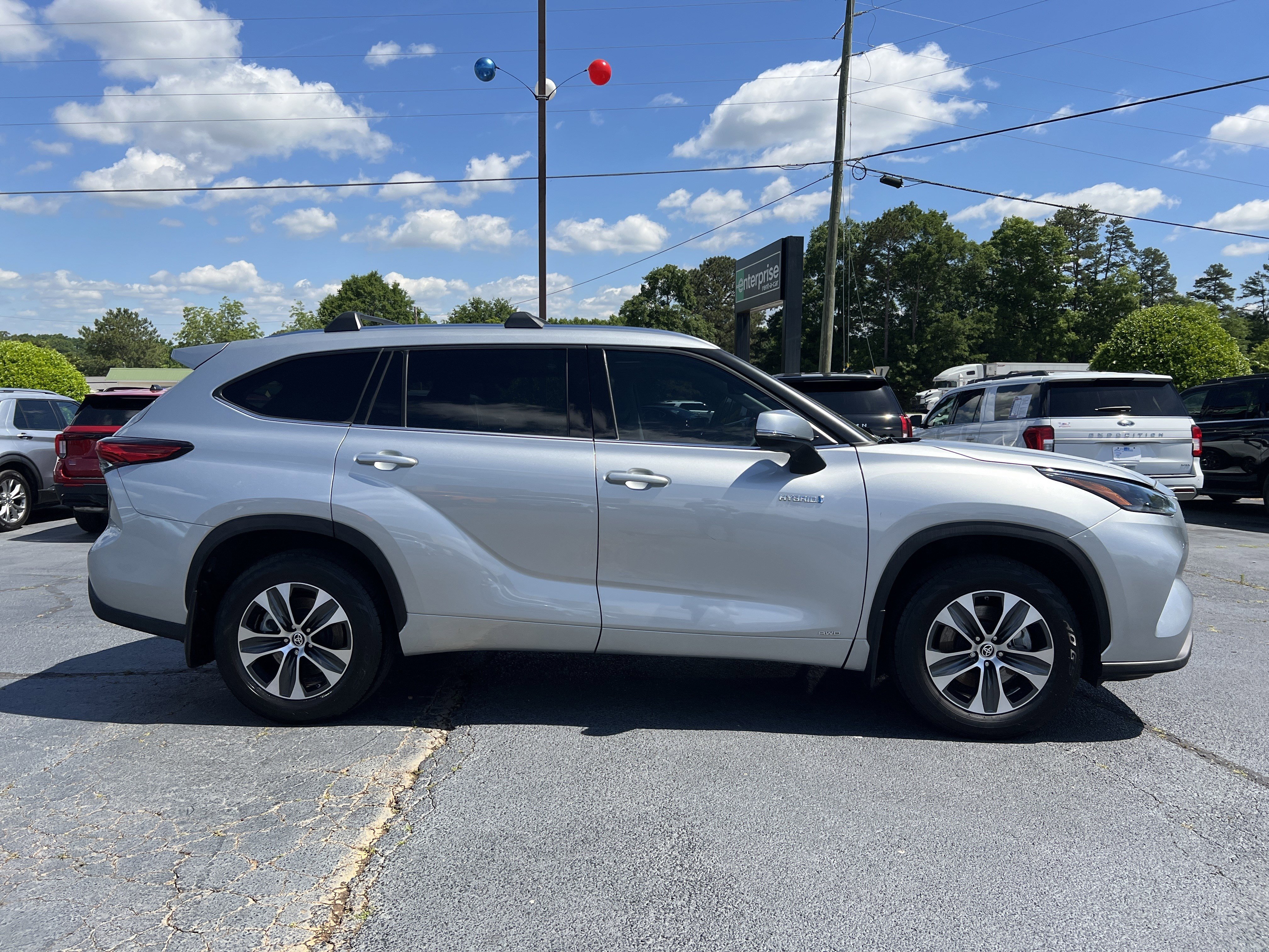 Used 2021 Toyota Highlander XLE