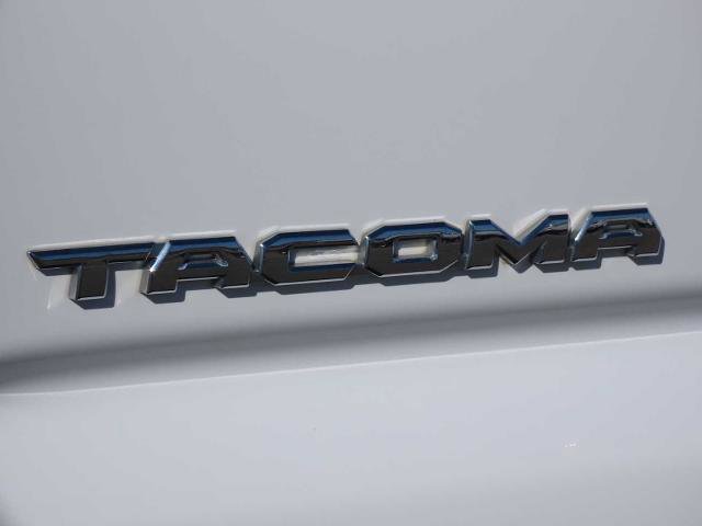 Used 2022 Toyota Tacoma SR5 image 12