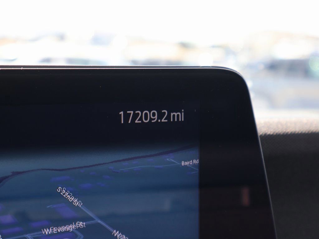 Certified 2025 Ford Expedition Max Platinum image 33