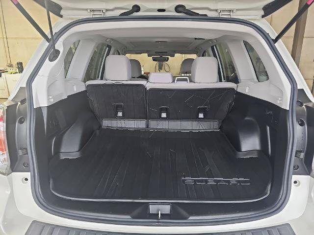Used 2018 Subaru Forester 2.5i Premium AWD/4WD image 12