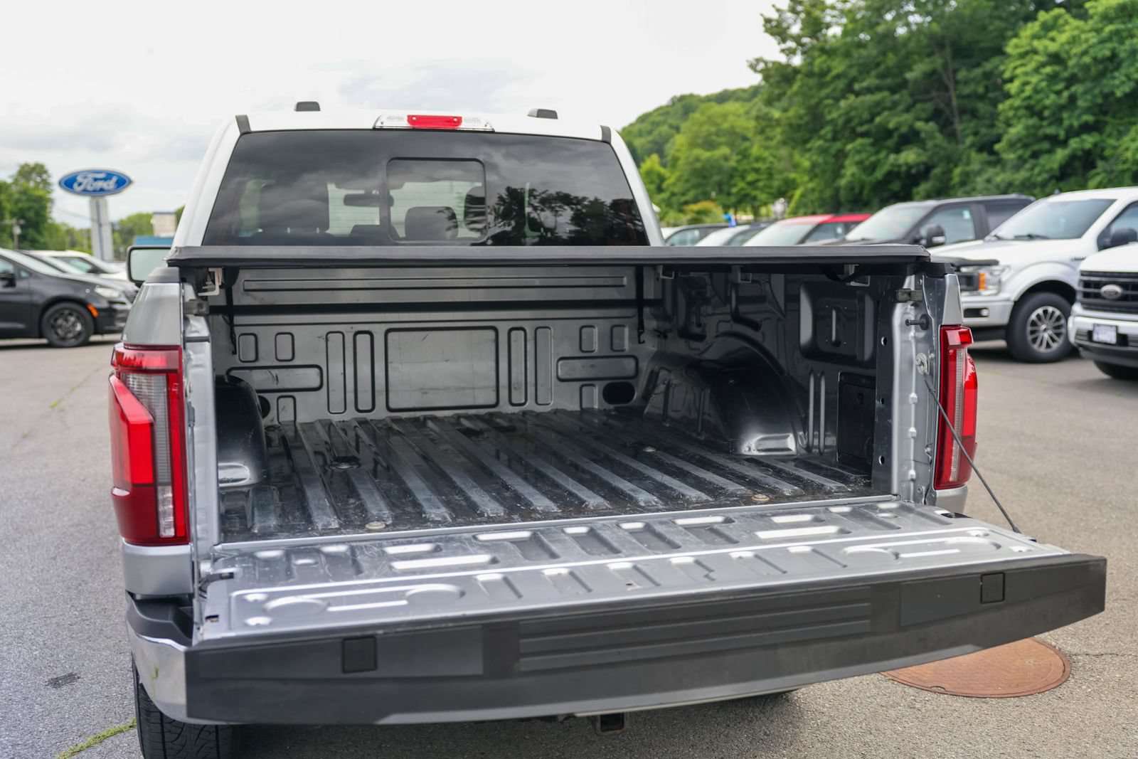 Certified 2024 Ford F150 Lariat AWD/4WD image 13