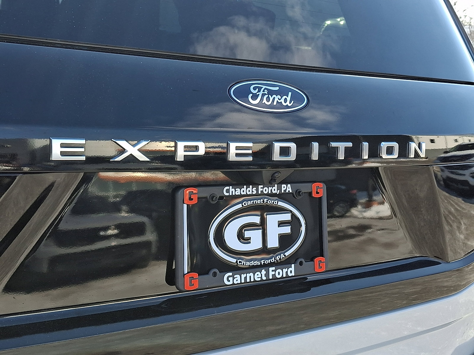Certified 2025 Ford Expedition Active AWD/4WD image 32