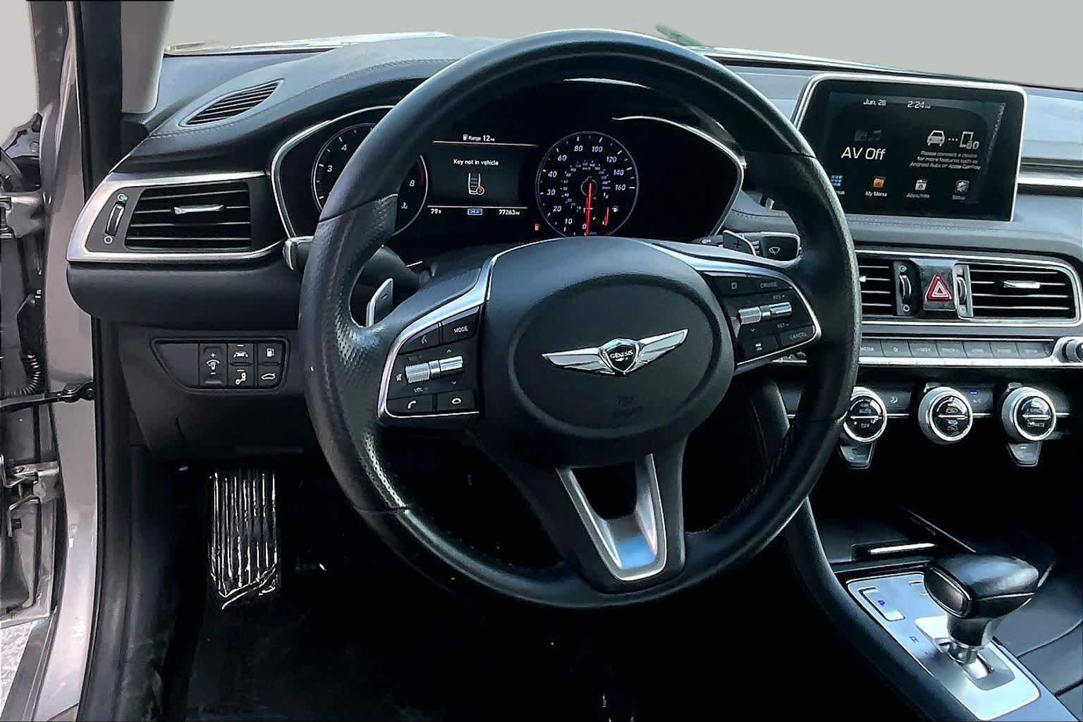 Used 2020 Genesis G70 2.0T RWD image 5
