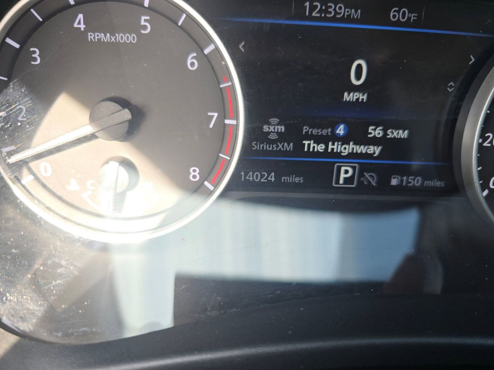 Used 2025 Nissan Sentra SR w/ SR Premium Package image 15