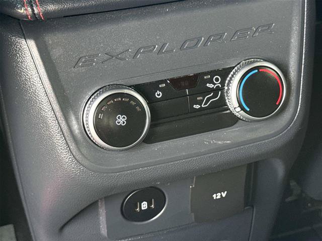 Certified 2025 Ford Explorer ST-Line AWD/4WD image 31