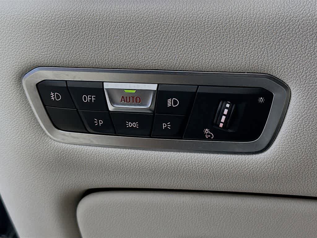 Used 2019 BMW X5 xDrive40i AWD/4WD image 27