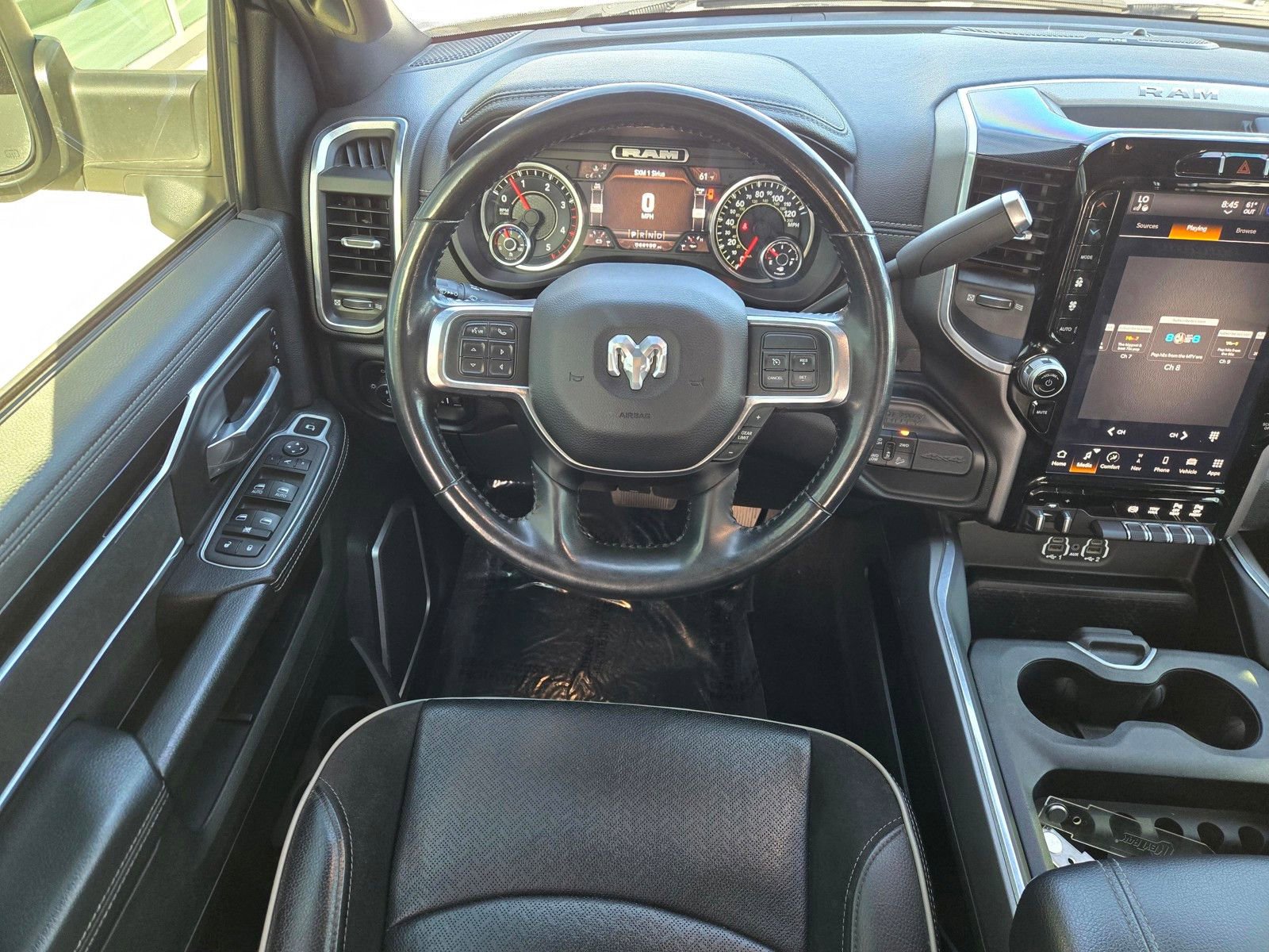 Used 2022 RAM 2500 Laramie w/ Night Edition AWD/4WD image 14