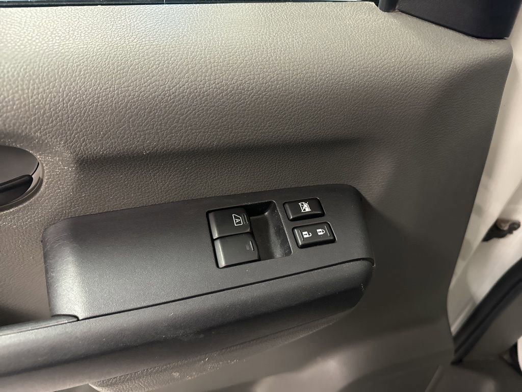 Used 2021 Nissan NV 2500 SV w/ Navigation Package image 32