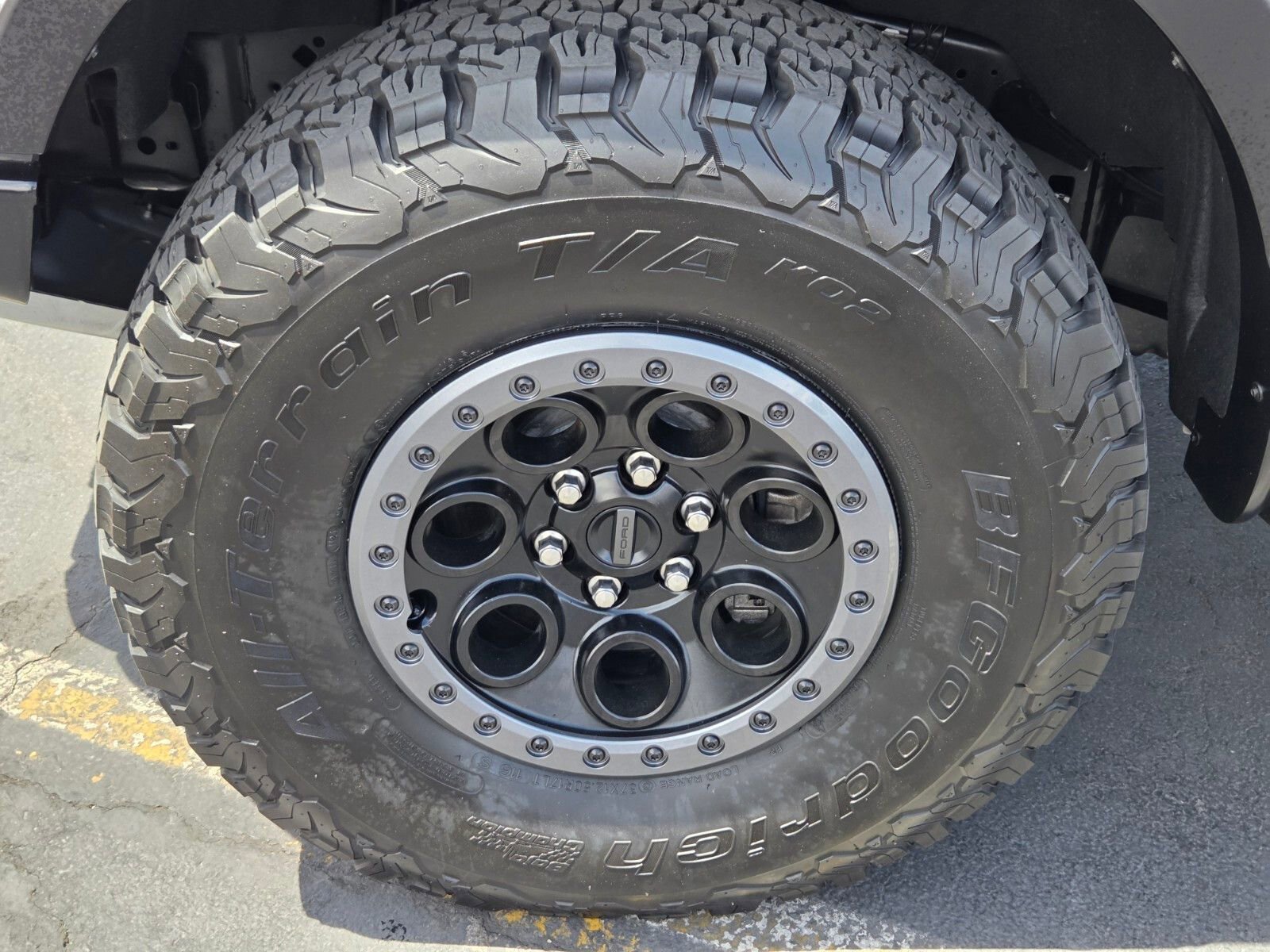 Certified 2024 Ford F150 Raptor AWD/4WD image 9