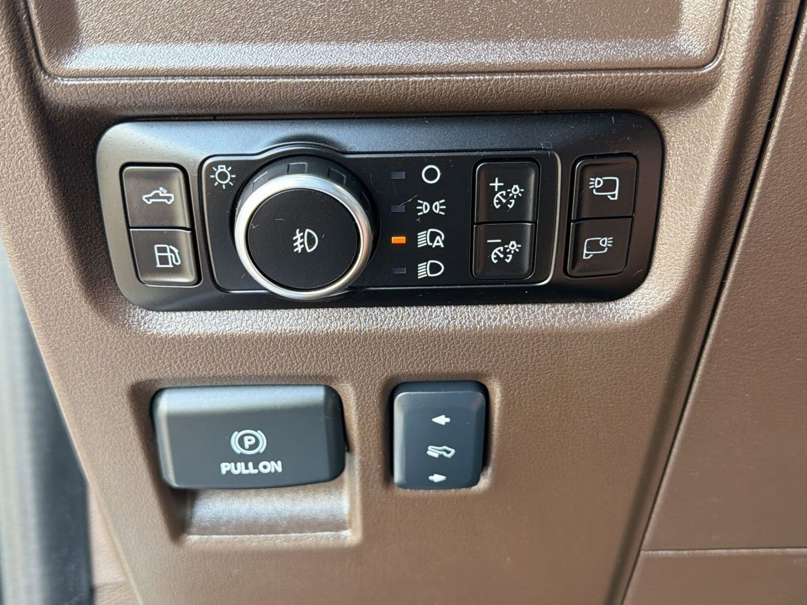 Certified 2025 Ford F150 King Ranch w/ FX4 Off-Road Package image 19