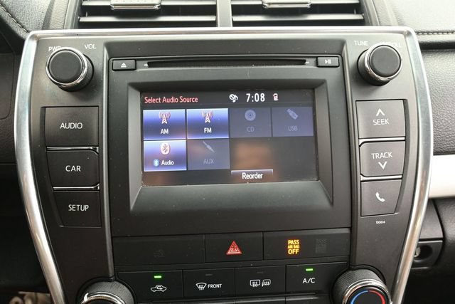 Used 2017 Toyota Camry SE FWD image 22