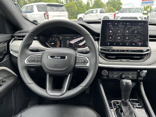Used 2023 Jeep Compass Limited AWD/4WD image 24