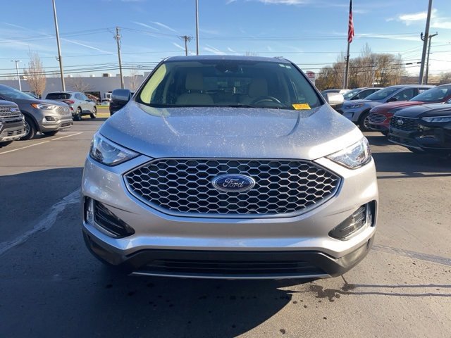 Certified 2024 Ford Edge SEL w/ Convenience Package image 8