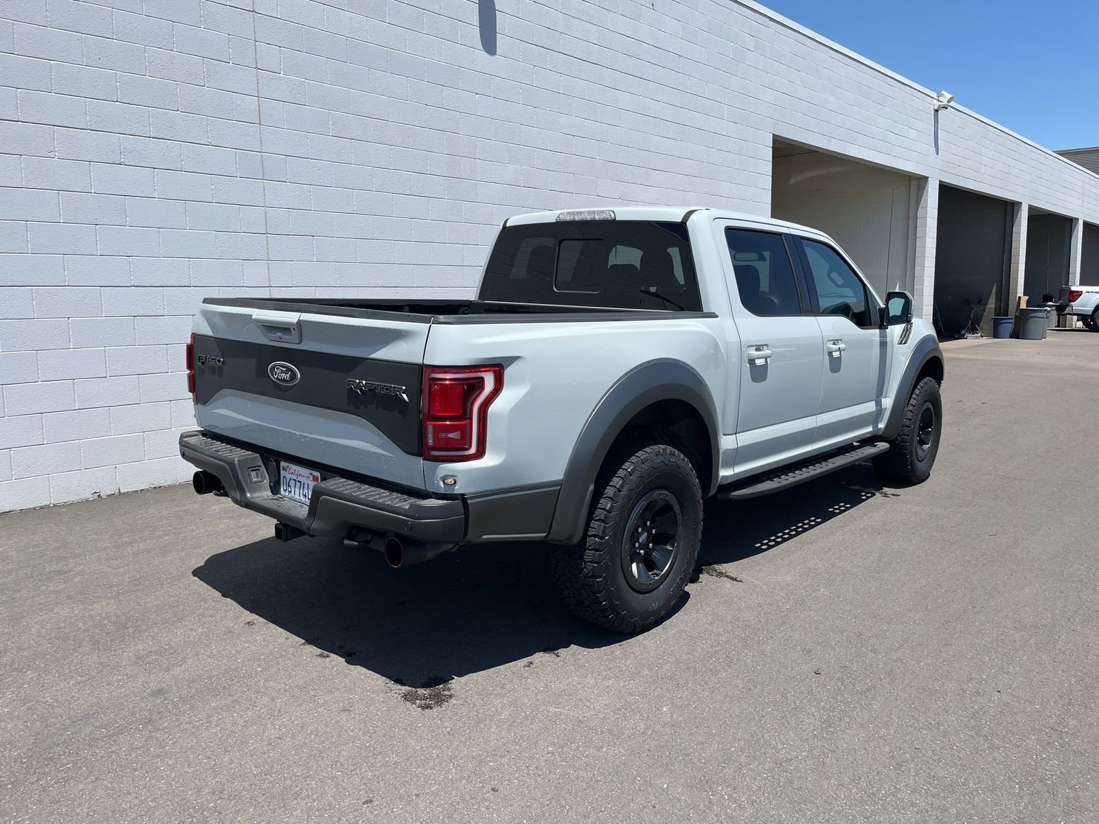 Certified 2017 Ford F150 Raptor w/ Equipment Group 802A Luxury AWD/4WD image 7