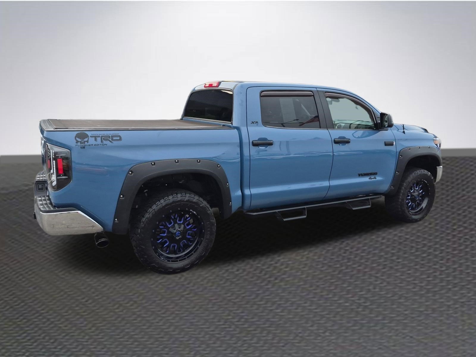 Used 2019 Toyota Tundra SR5 w/ SR5 Upgrade Package AWD/4WD image 4