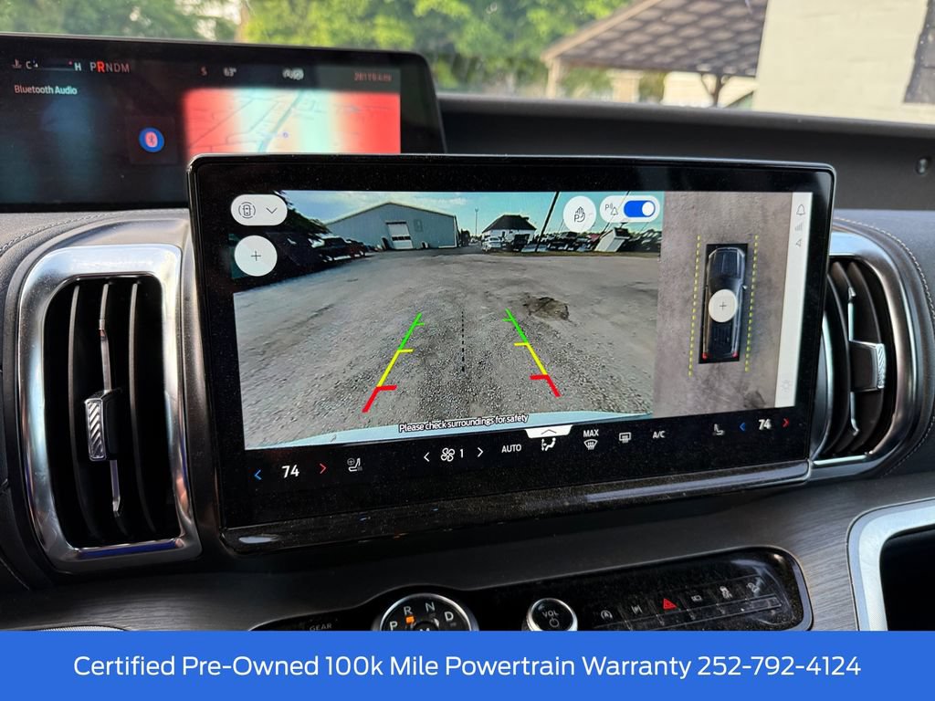 Certified 2025 Ford Expedition Max Platinum w/ Driver's Package AWD/4WD image 17