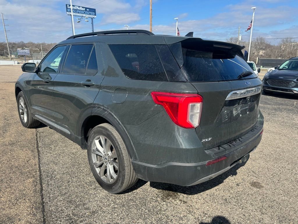 Certified 2023 Ford Explorer XLT w/ Equipment Group 202A image 5